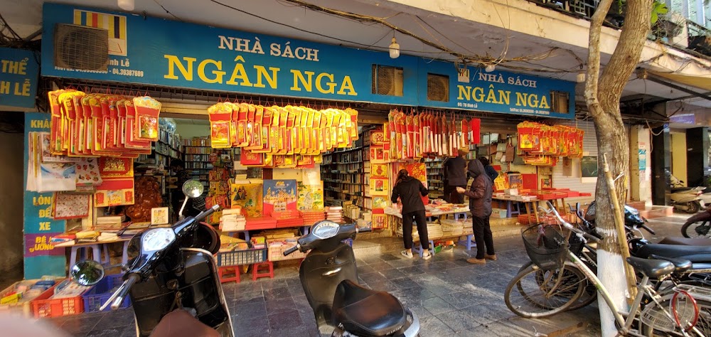 Nha Sach Mau
