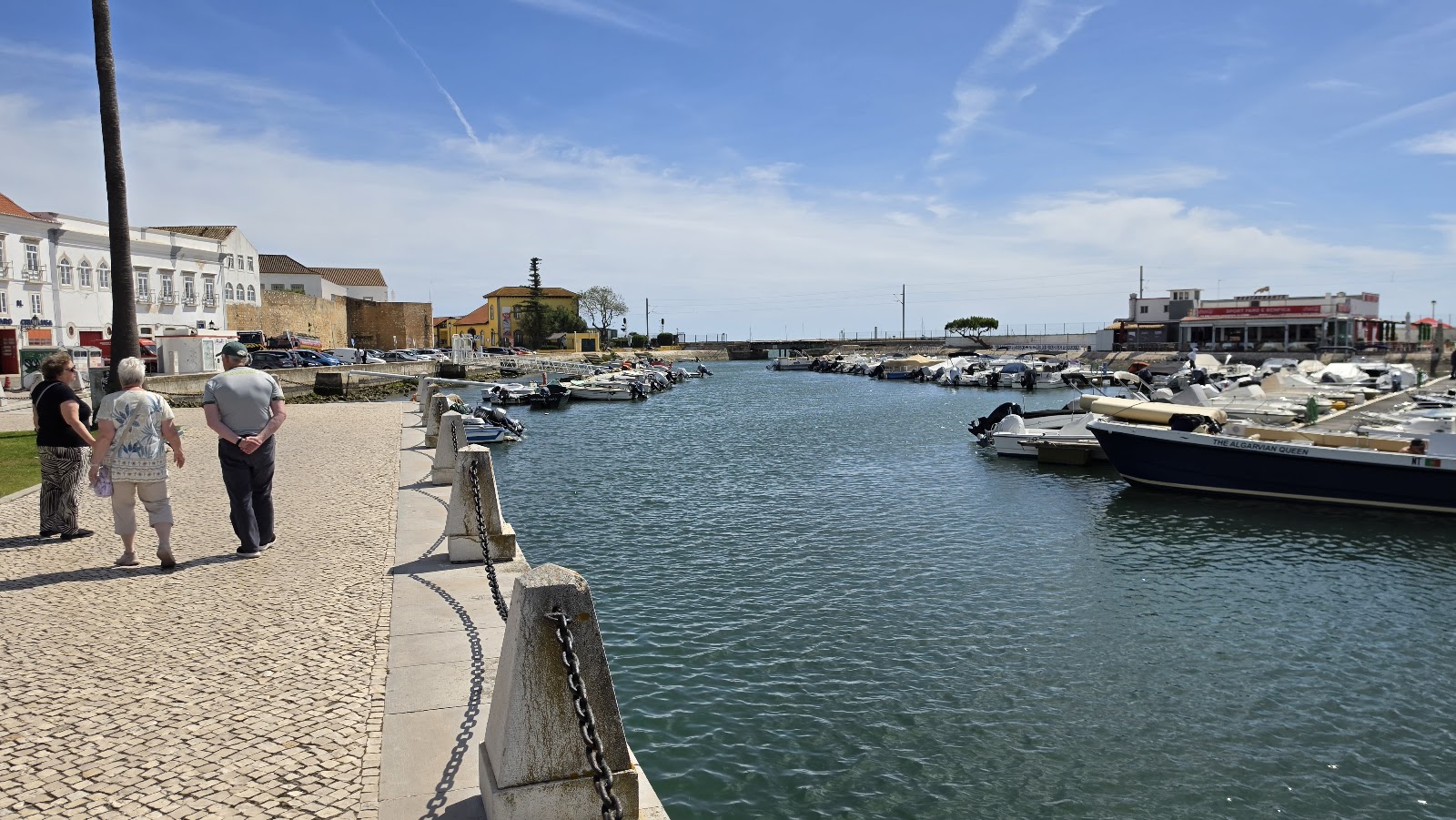 Marina de Faro photo 3