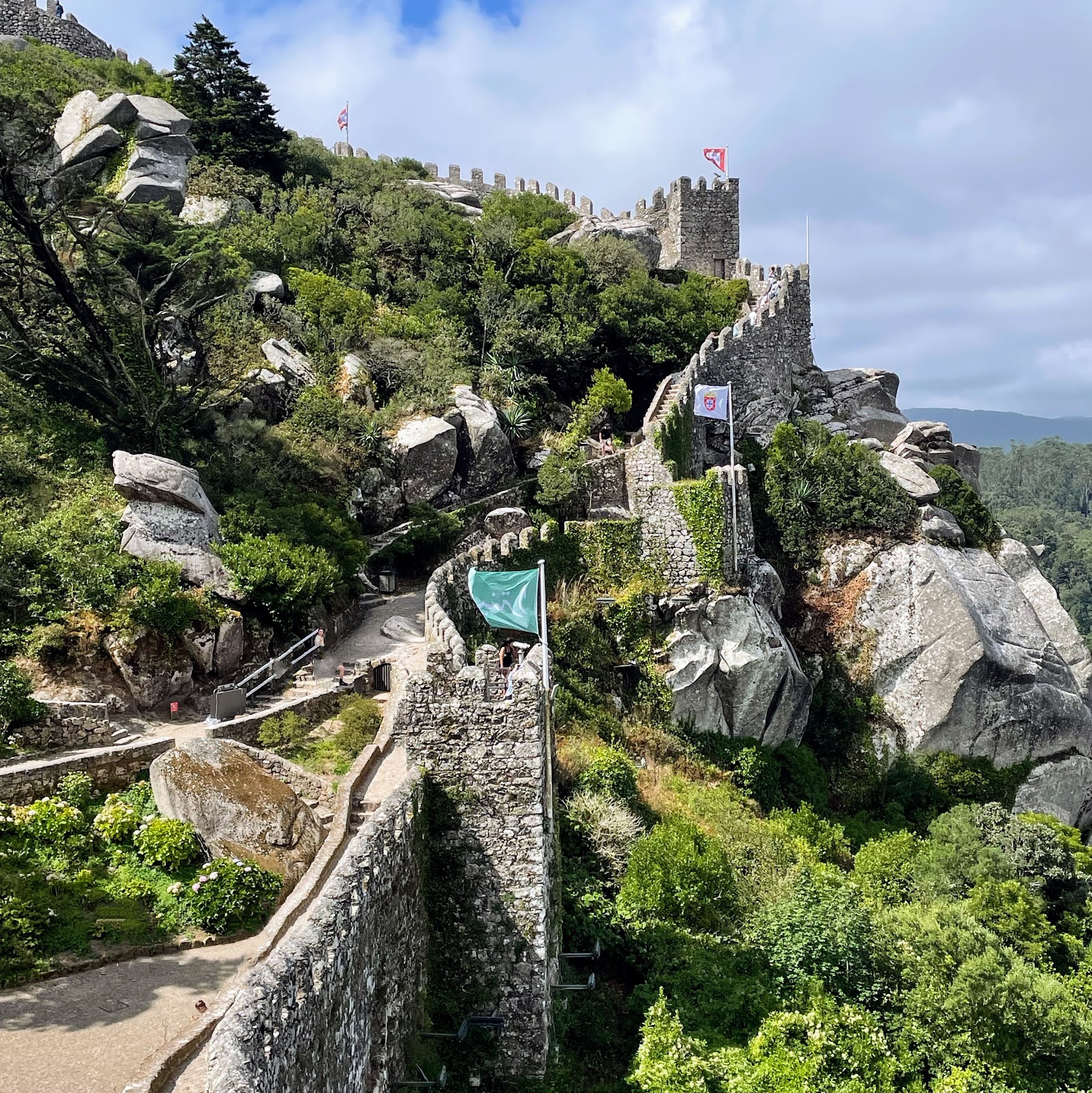Moorish Castle (Castelo dos Mouros) photo 2