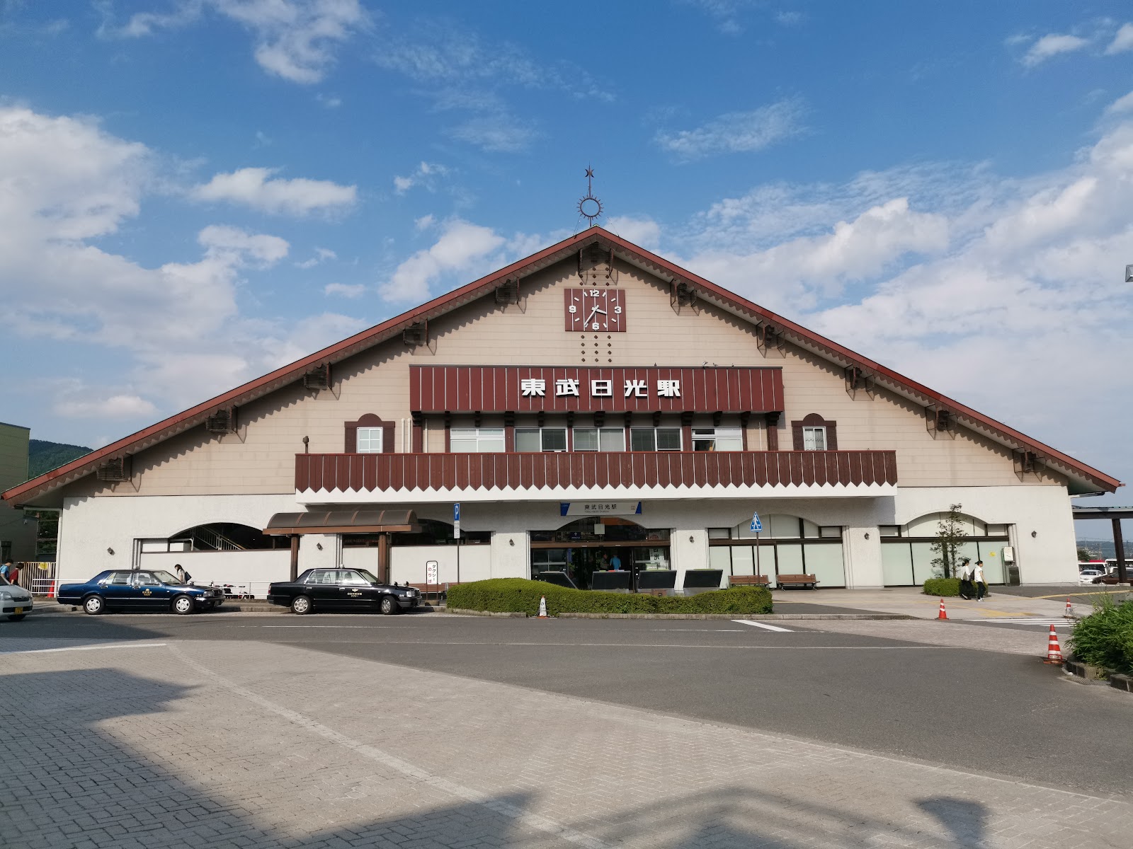 Tōbu-nikkō Station