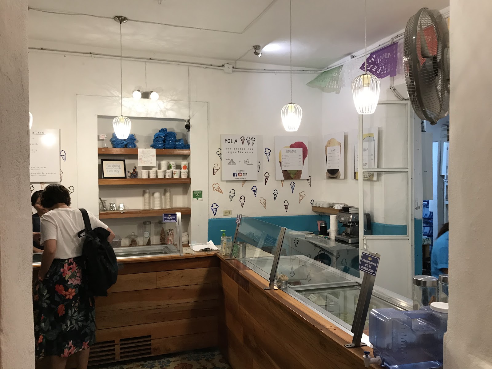 Pola Gelato shop