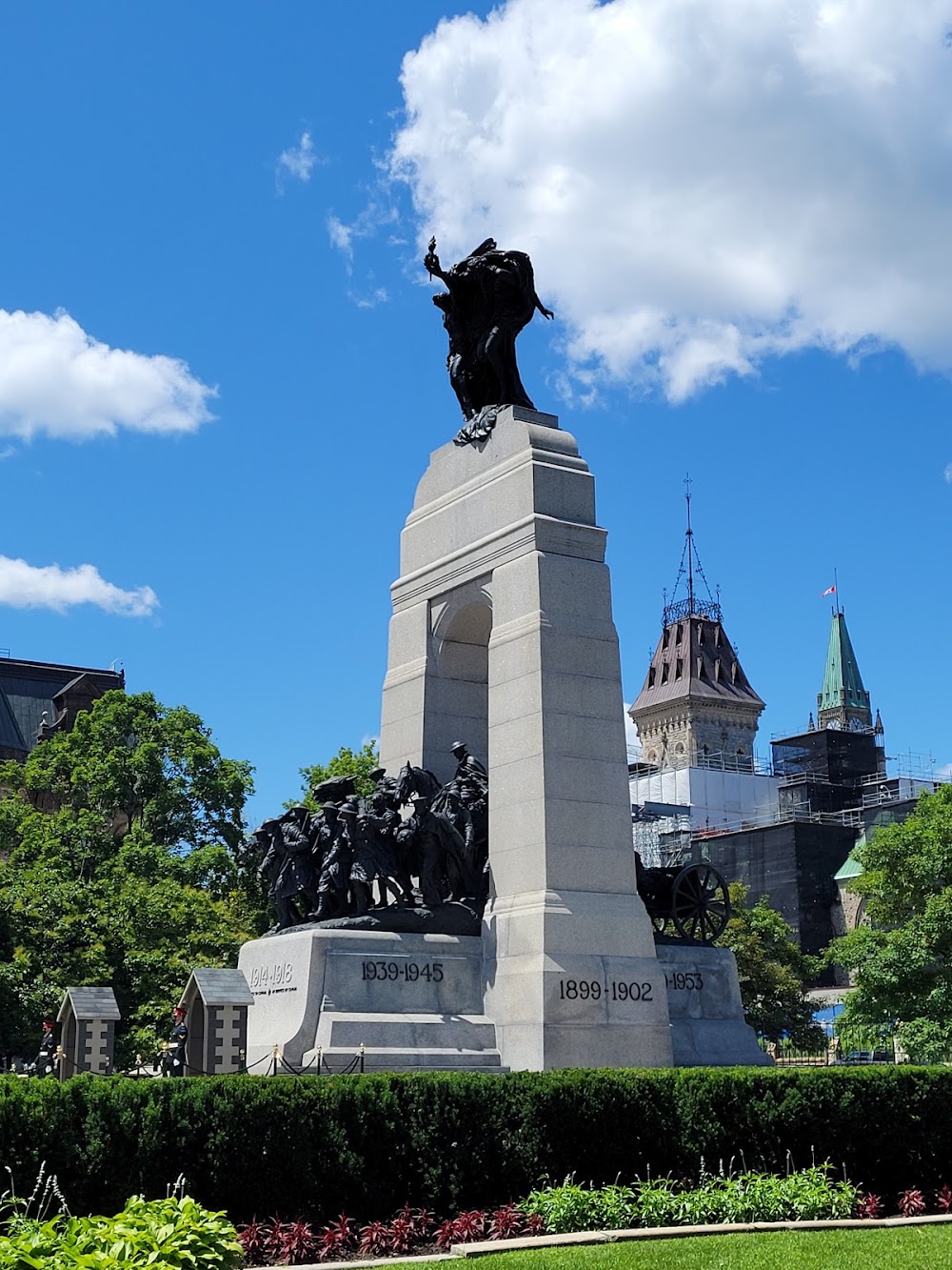 Downtown Ottawa photo 2