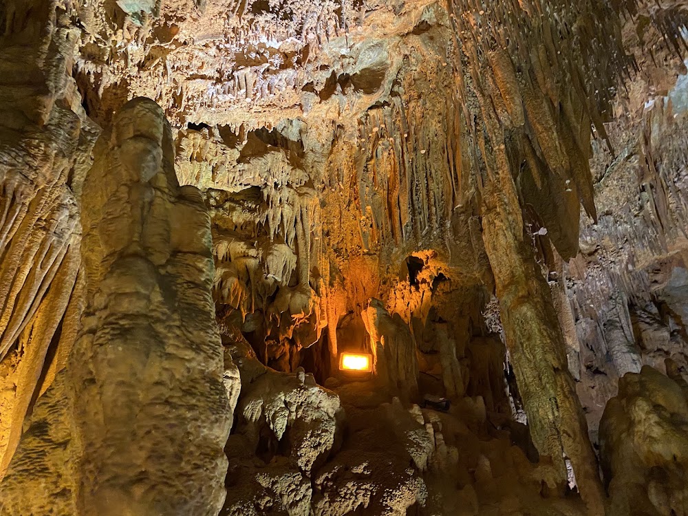 Damlatash Cave