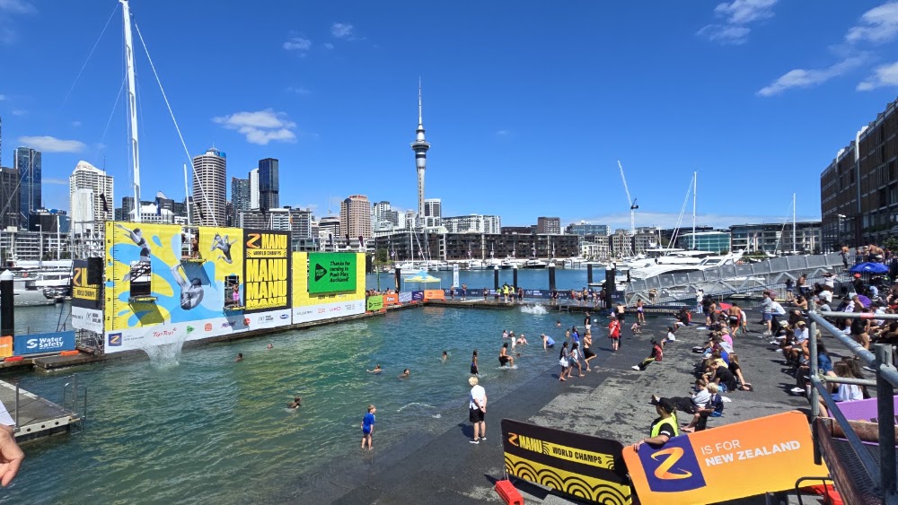 Karanga Plaza Harbour Pool