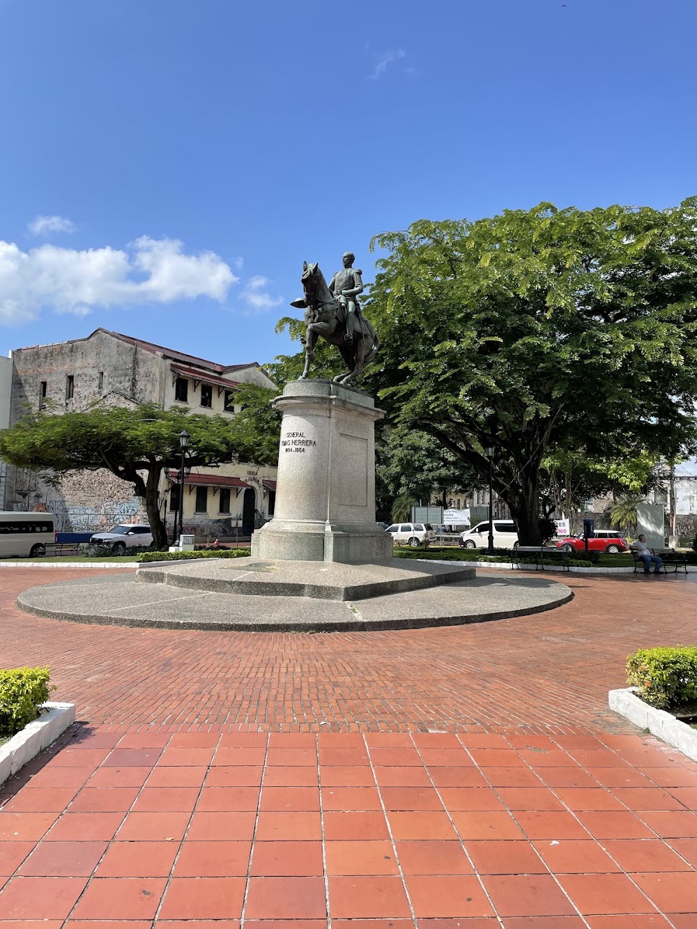 Casco Peatonal photo 2