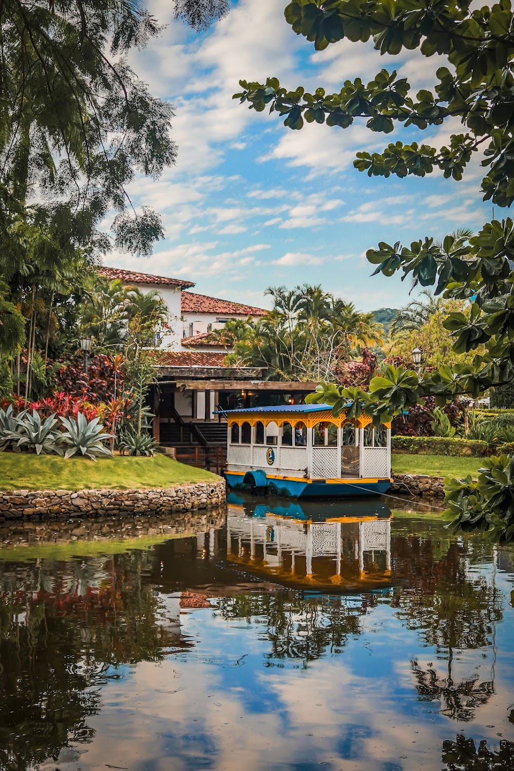 Lagoa photo 2