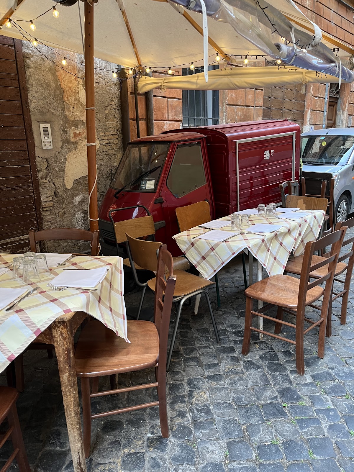Trattoria Da Enzo al 29