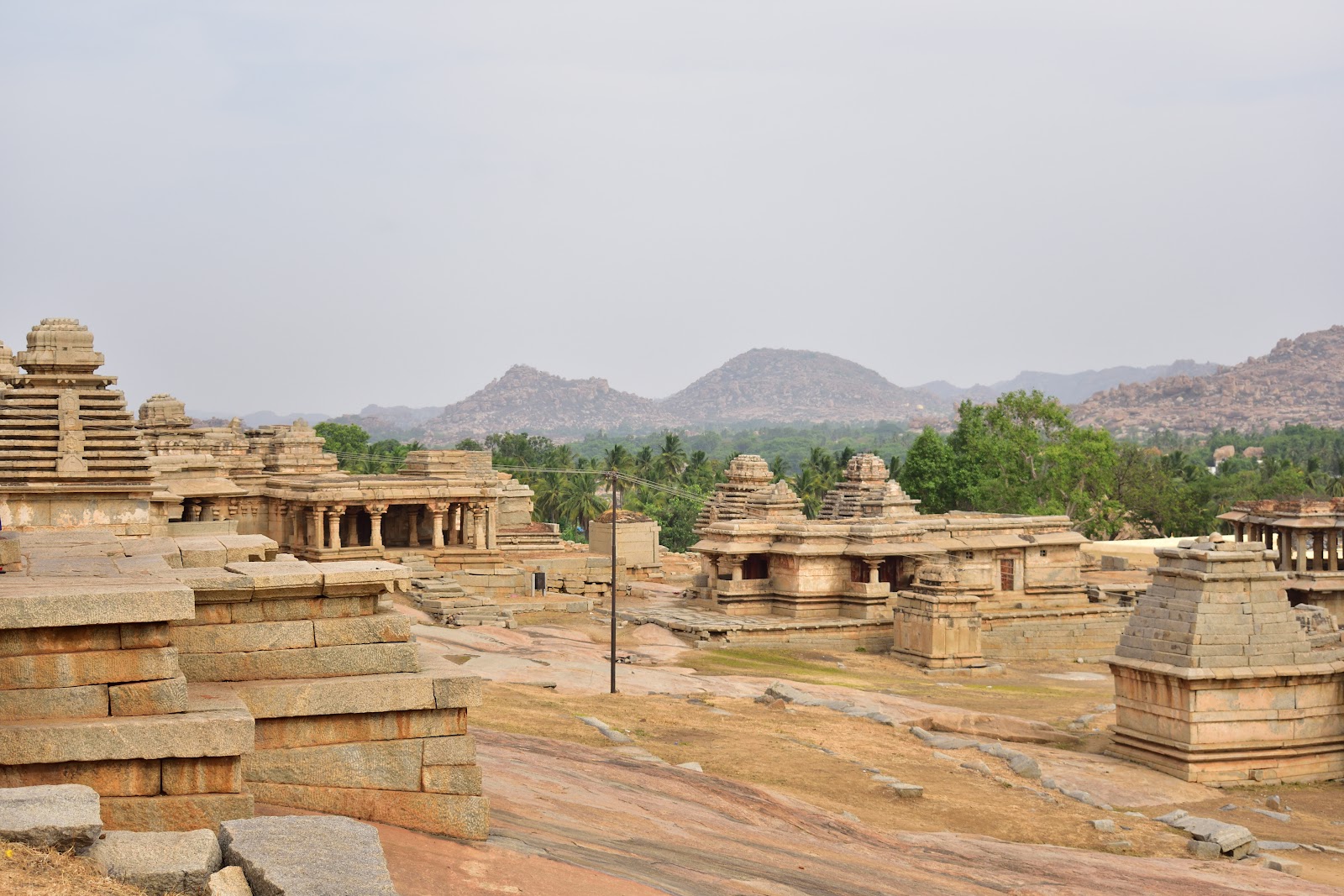 Hemakuta Hill Temple