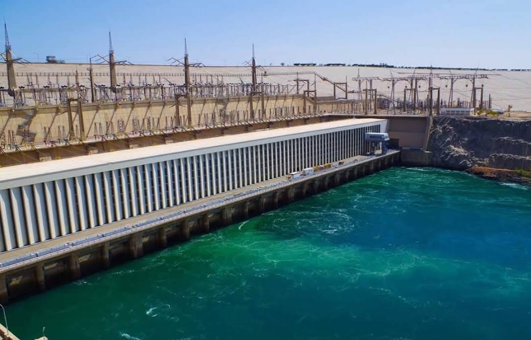 Aswan High Dam photo 2