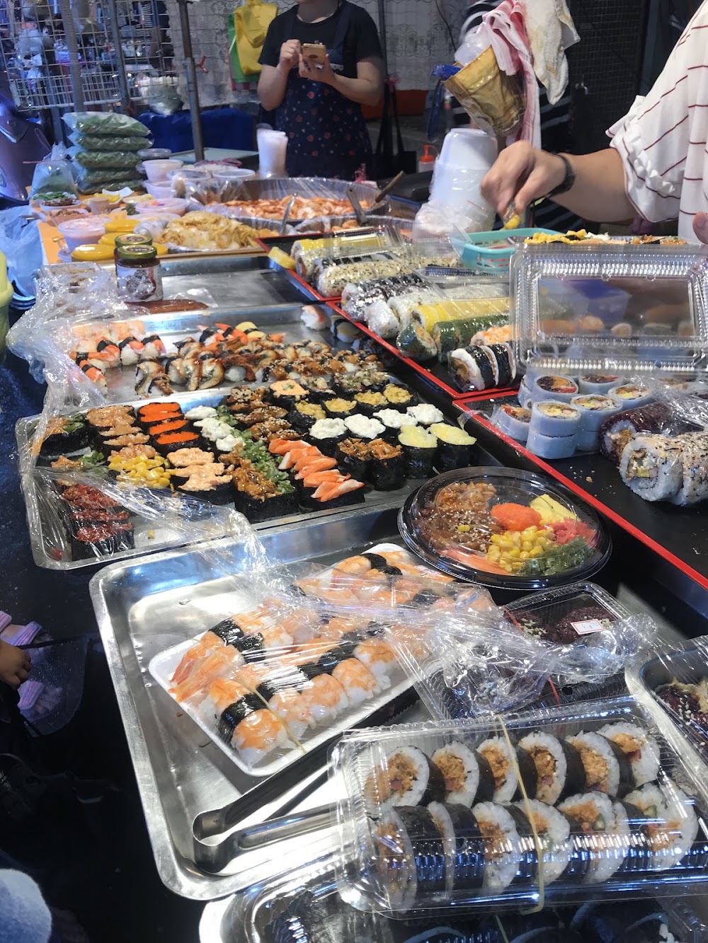 Shuanglian Market Breakfast Street photo 3