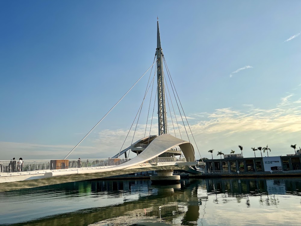 Great Harbor Bridge photo 3