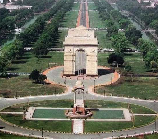 India Gate photo 3