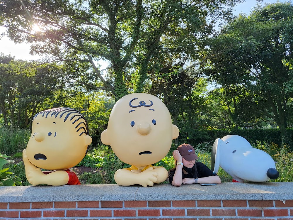 Snoopy Garden