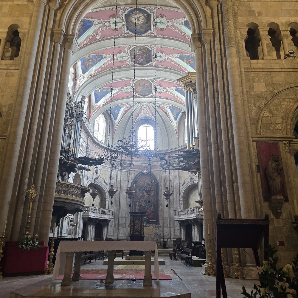 Lisbon Cathedral photo 3