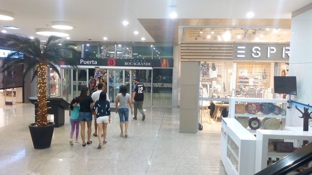 Centro Comercial Plaza Bocagrande