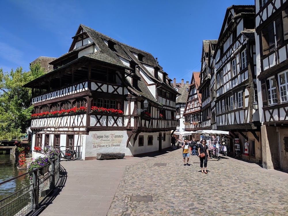 Place Benjamin-Zix