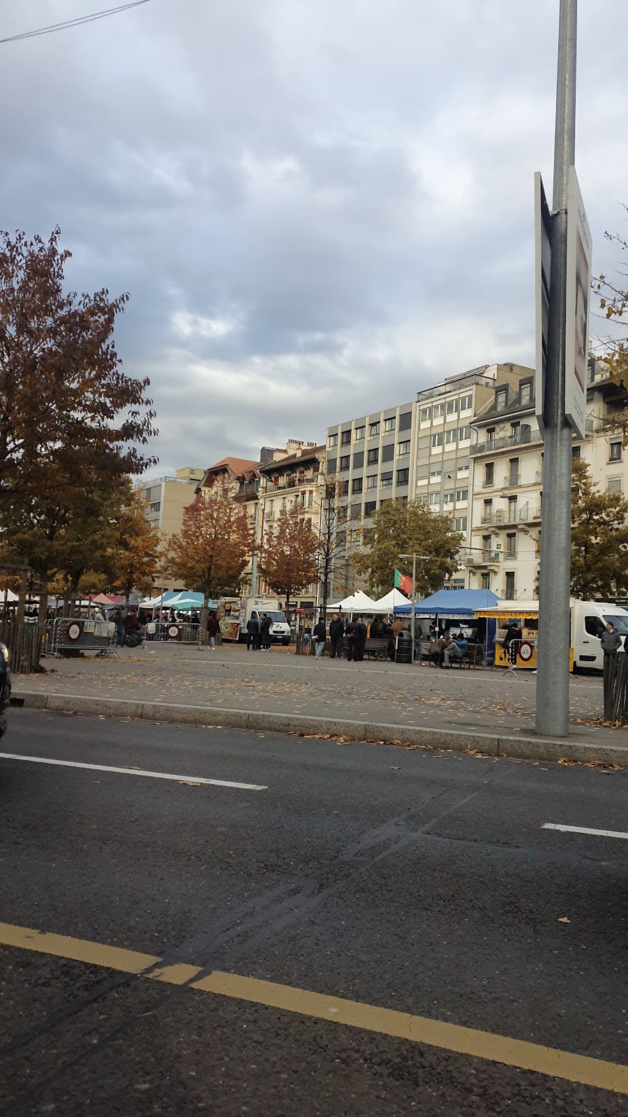 Plainpalais Market