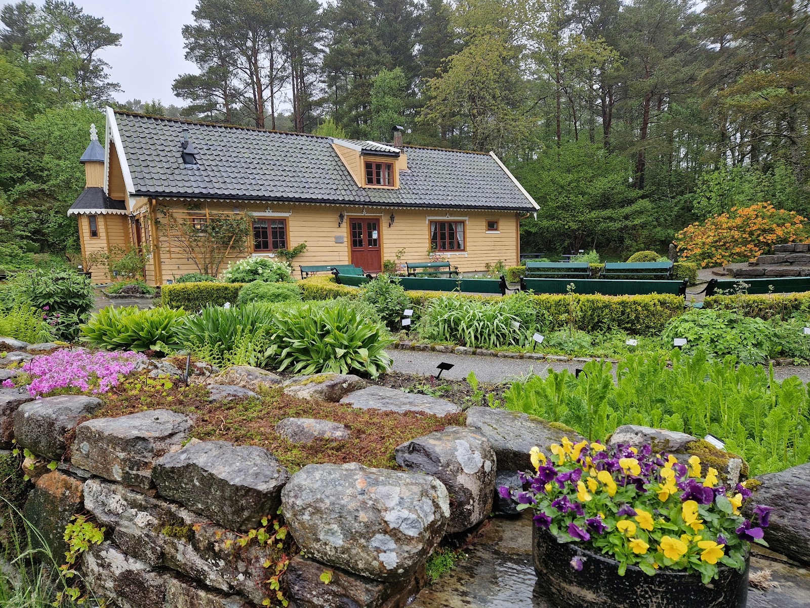 Bergen Botanical Garden