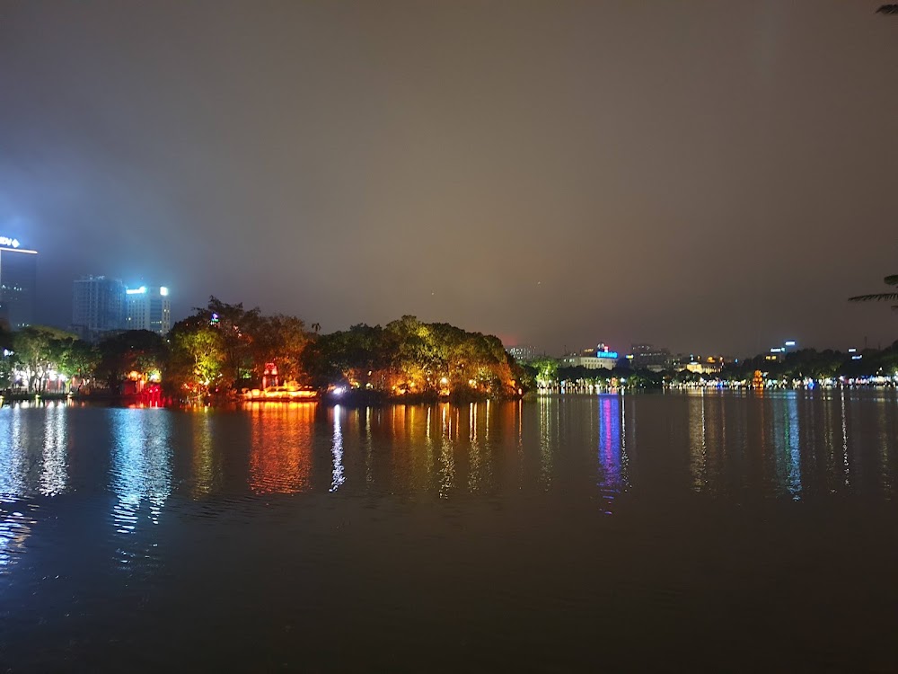 Truc Bach Lake