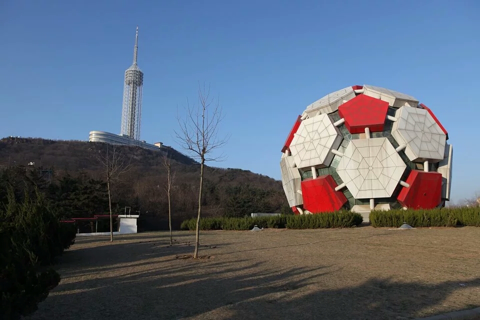 Dalian Labor Park