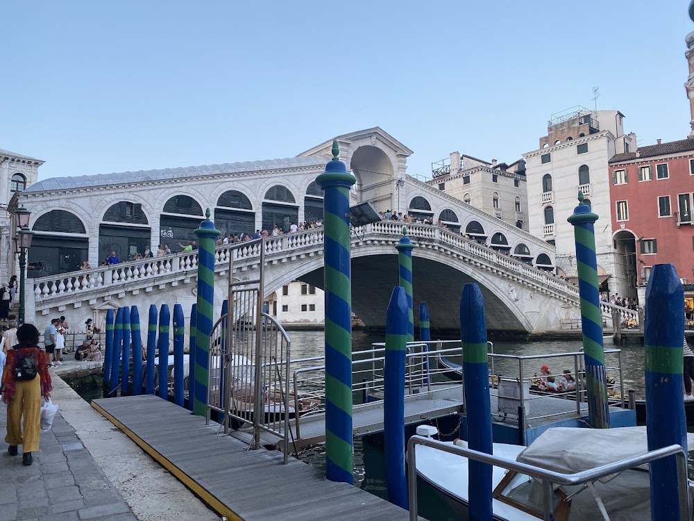 Rialto Bridge photo 3