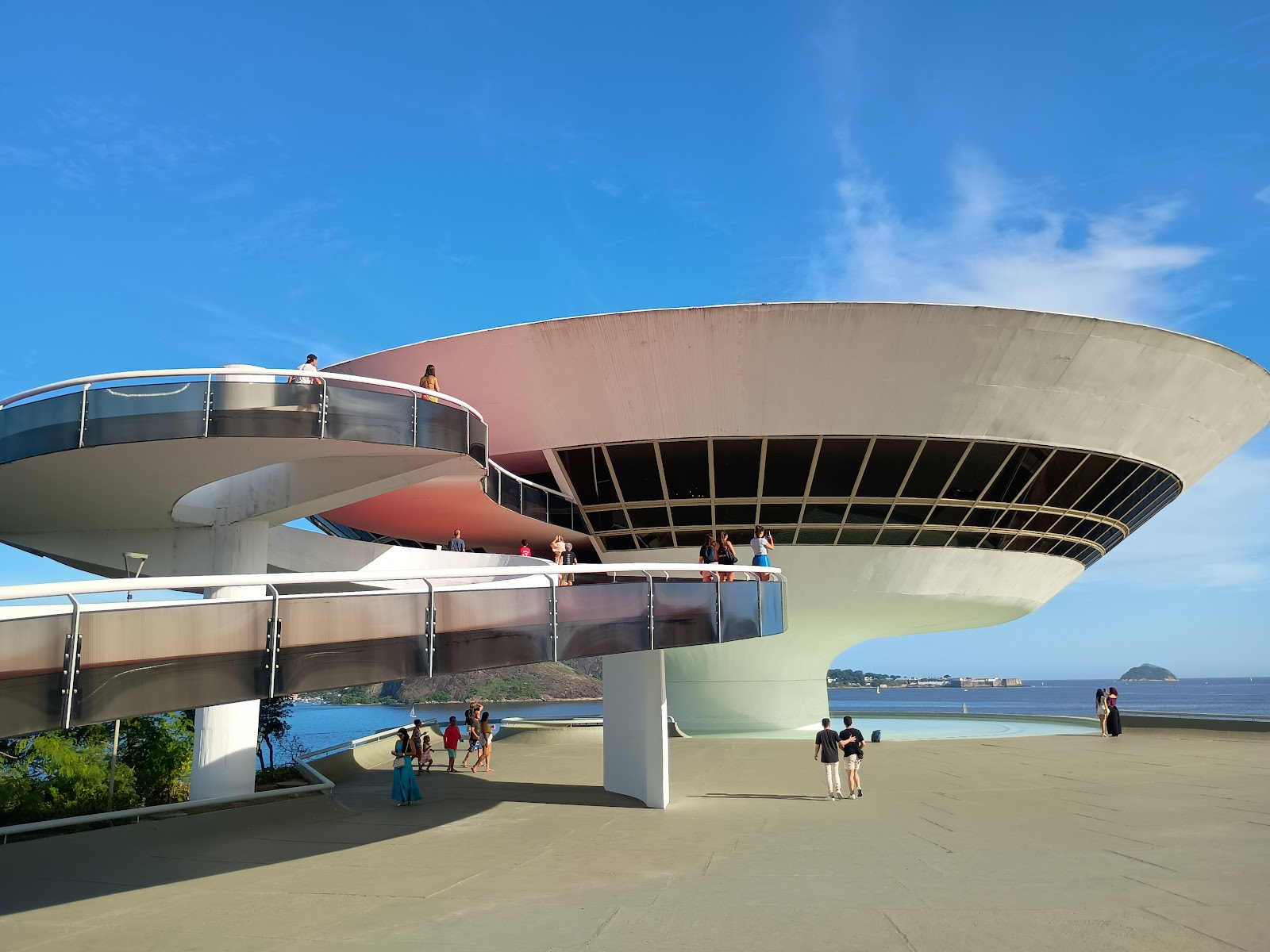 Niteroi Contemporary Art Museum