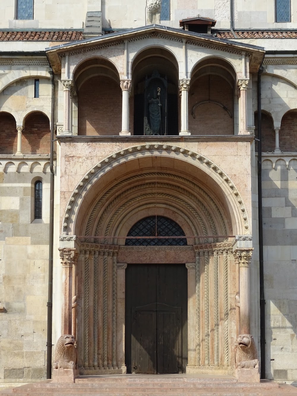 Piazza Grande photo 3