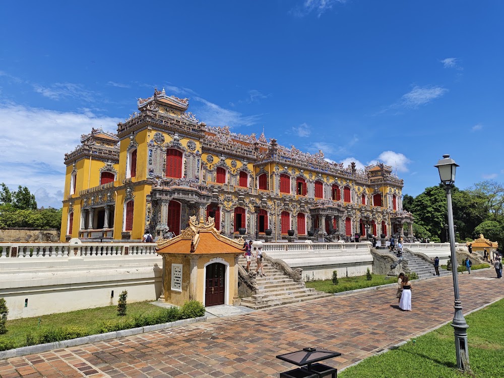 Kien Trung Palace