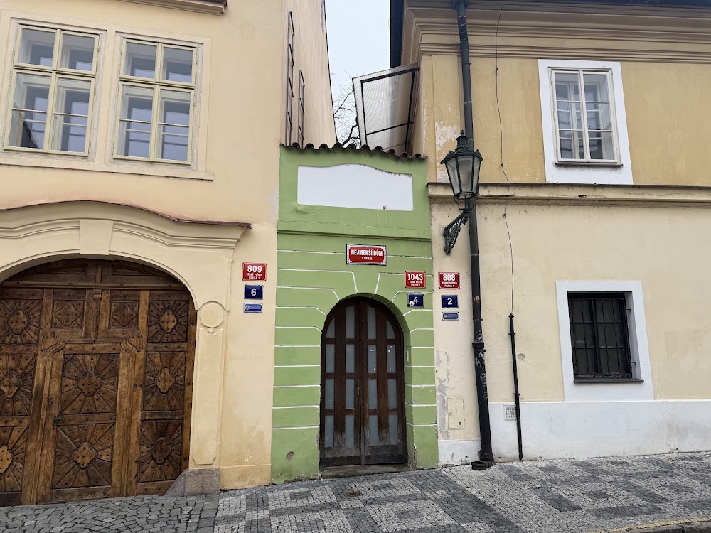 The Smallest House