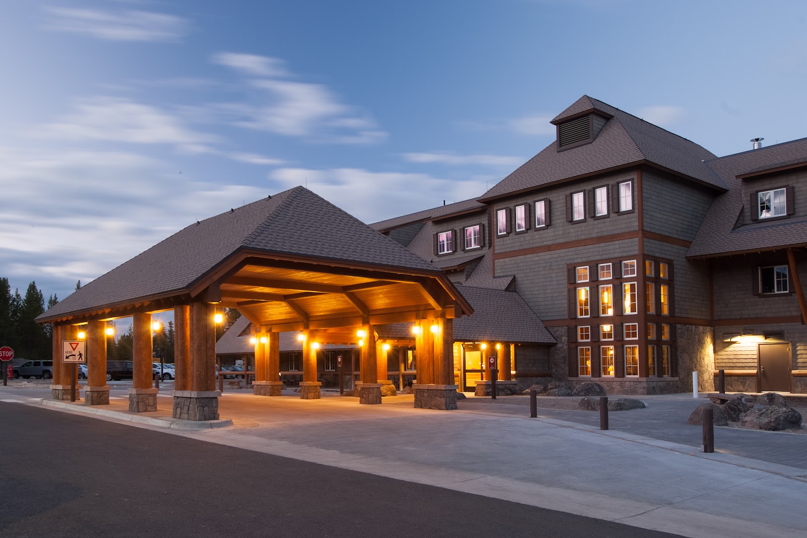 Canyon Lodge