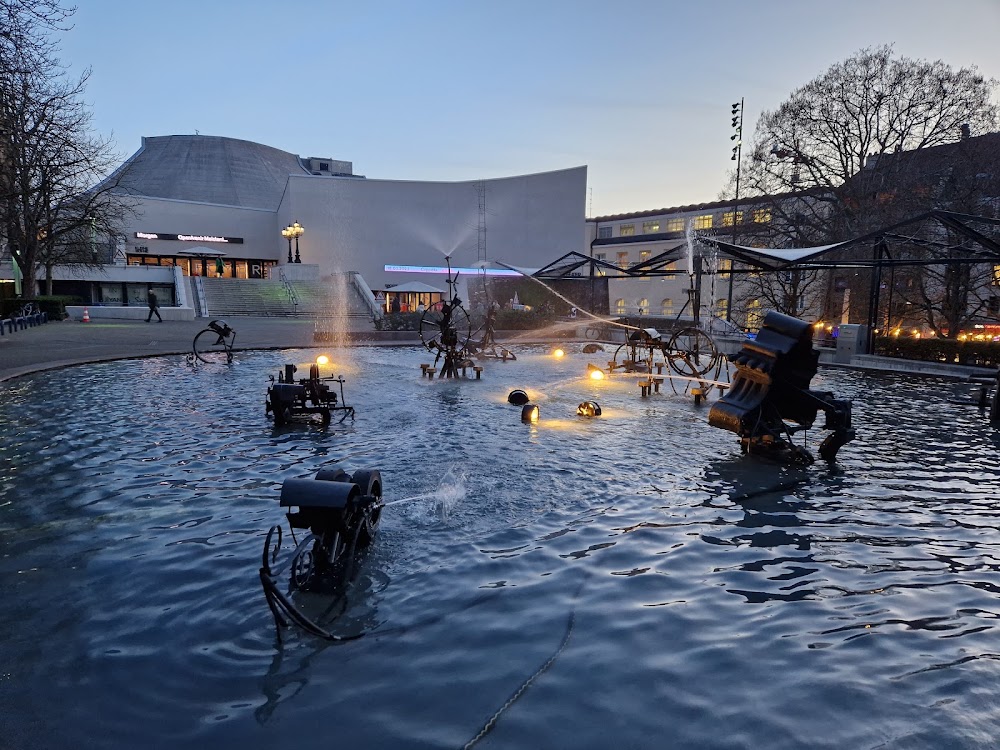 Tinguely Fountain