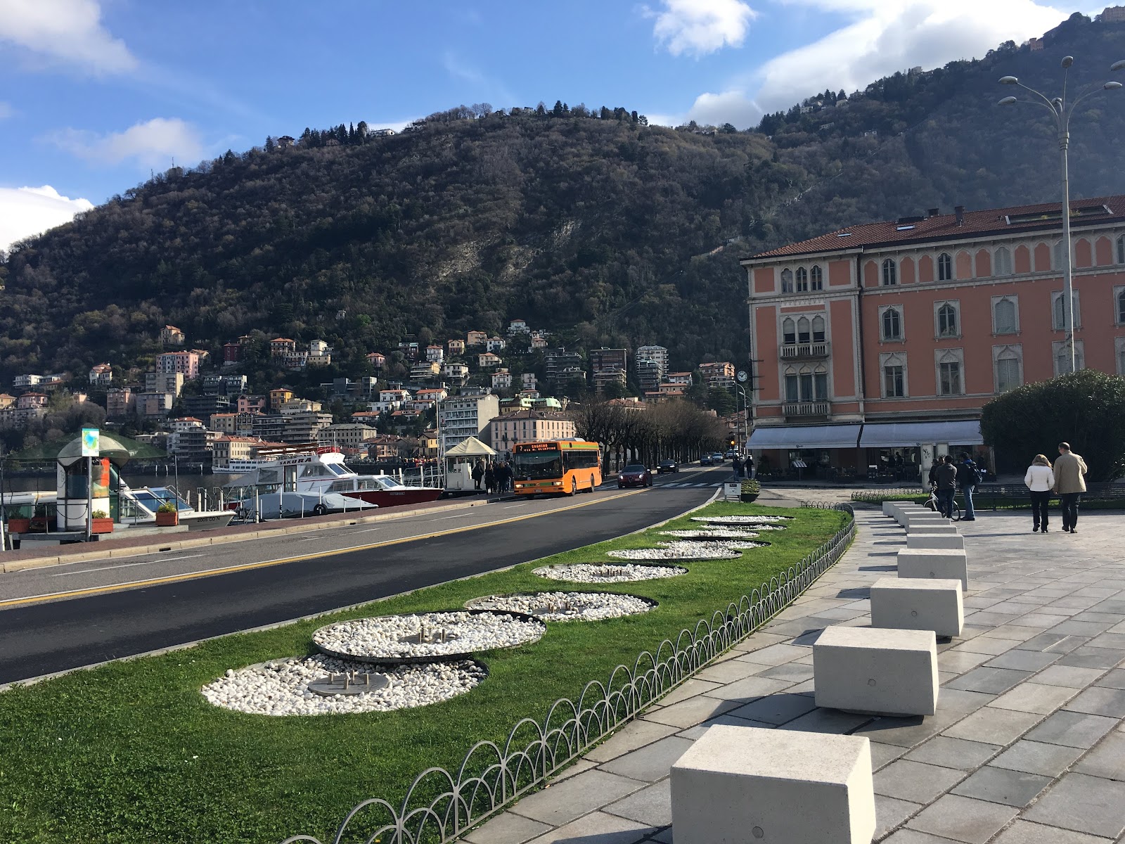 Piazza Cavour photo 3
