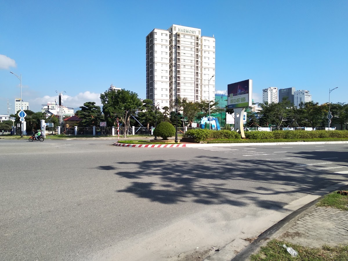 Pham Van Dong Street