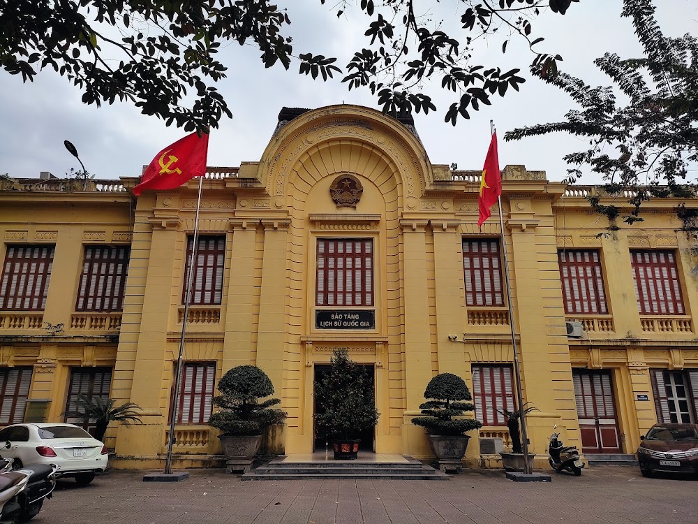 Museum of the Revolution photo 3
