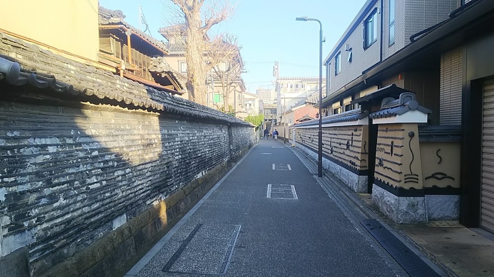 Yanaka District photo 2