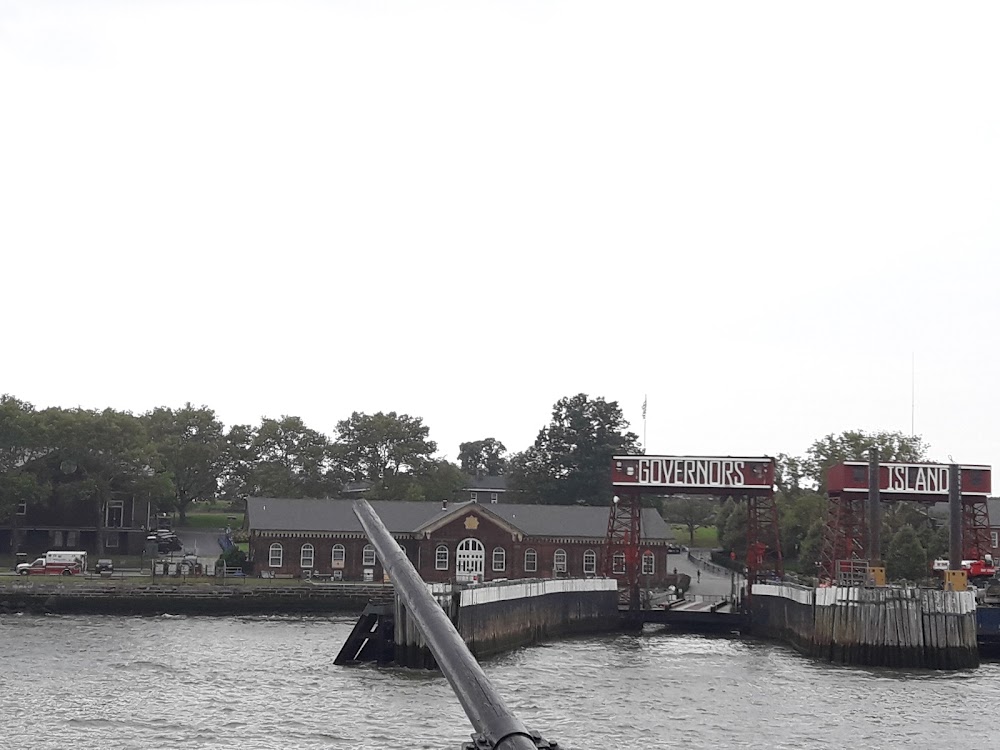 Governors Island photo 3