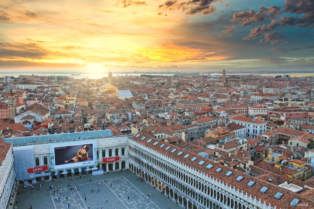 St Mark's Campanile photo 2