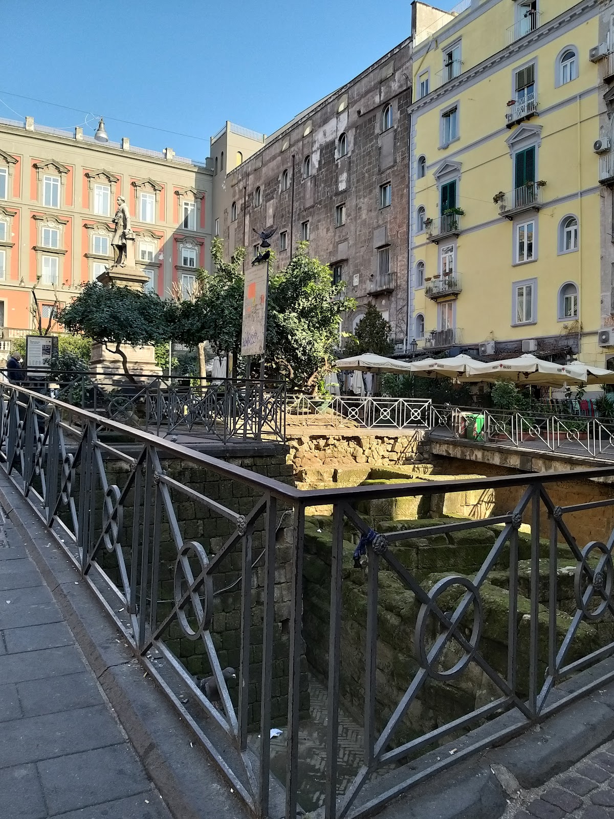 Piazza Bellini