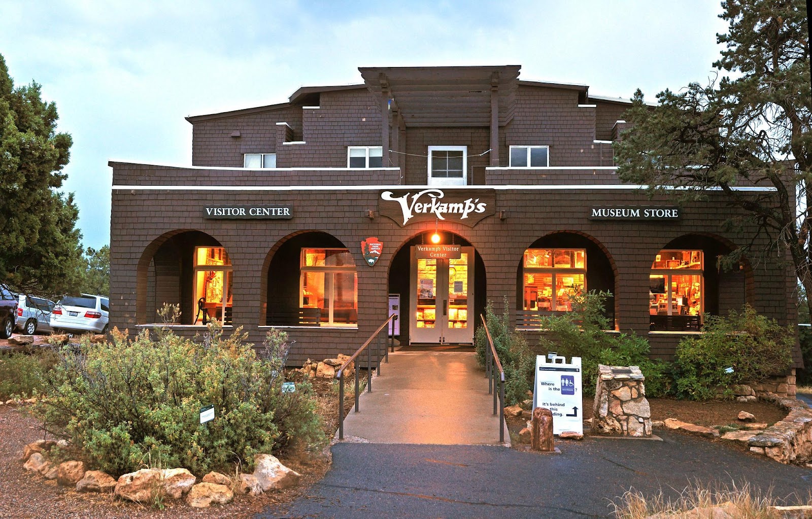 Verkamp's Visitor Center