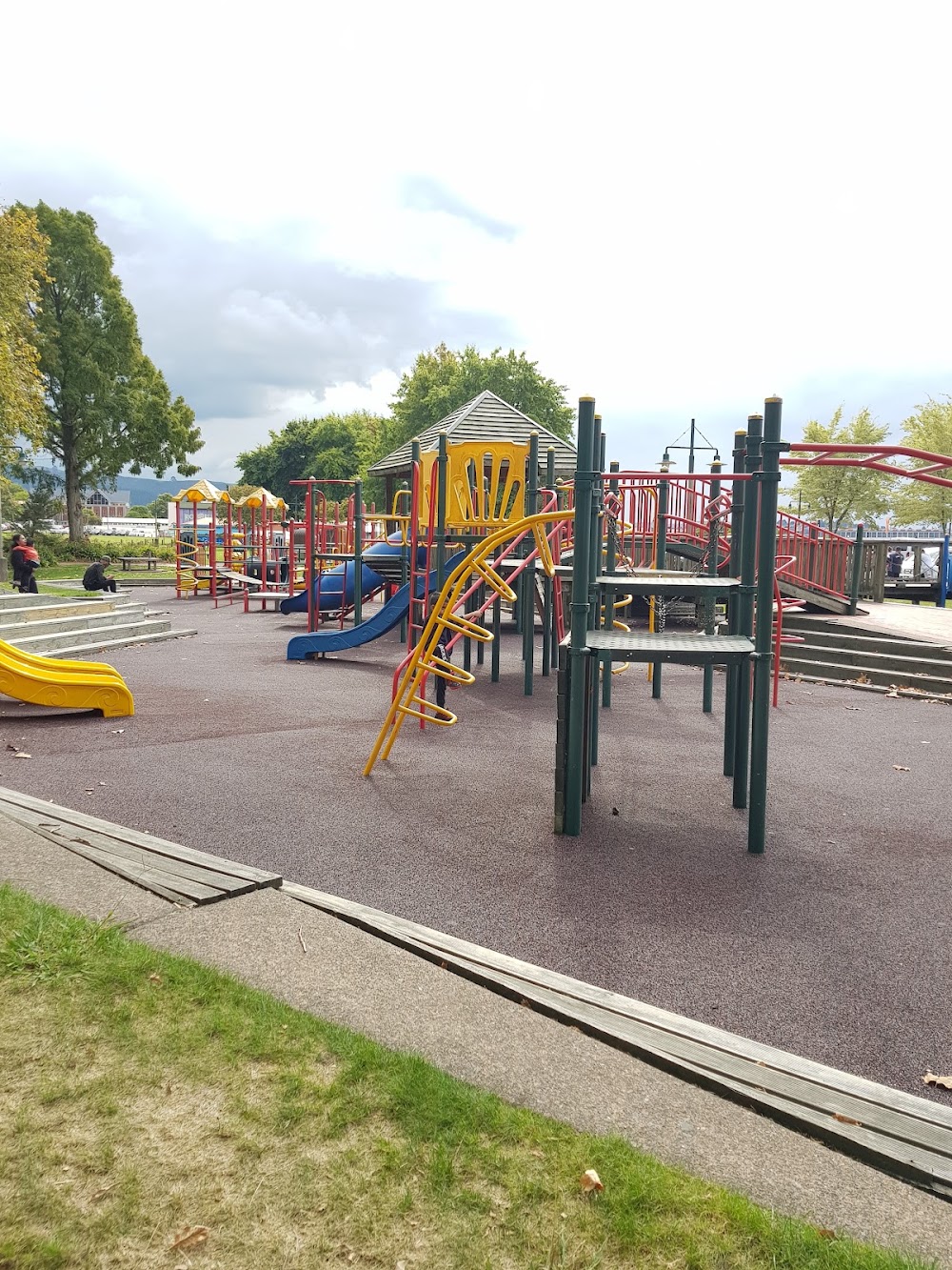 Lakefront Playground