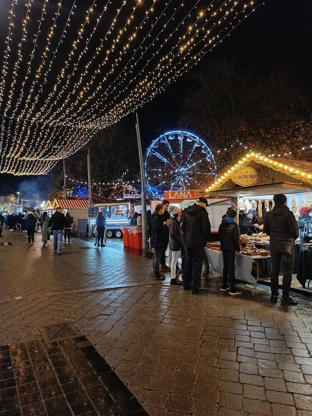 Eyre Square photo 3