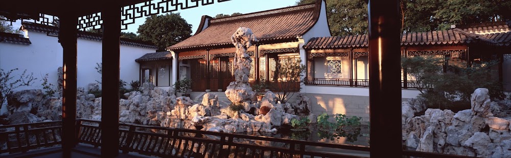 Snug Harbor Cultural Center