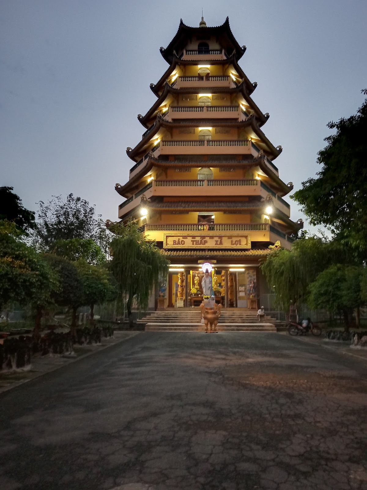 Giac Lam Pagoda