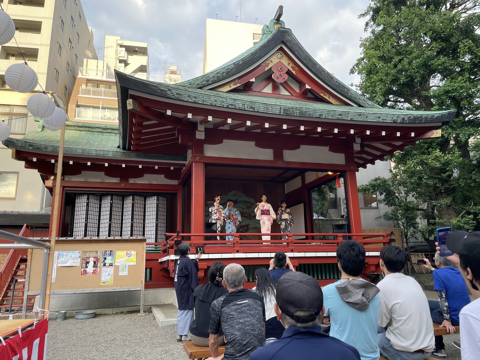 Asakusa Shrine photo 3