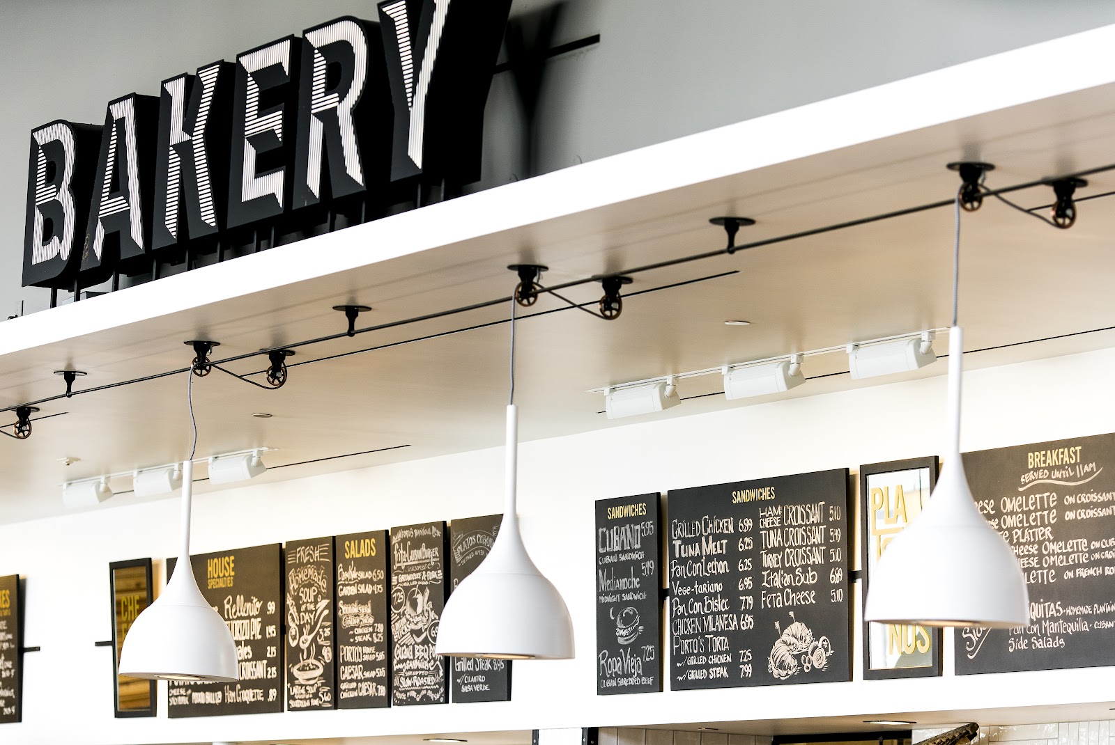 Porto's Bakery & Cafe