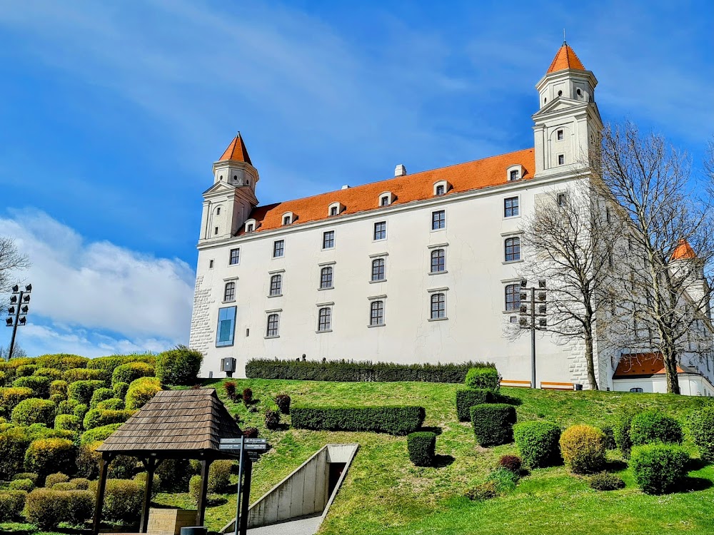 Bratislava Castle photo 2