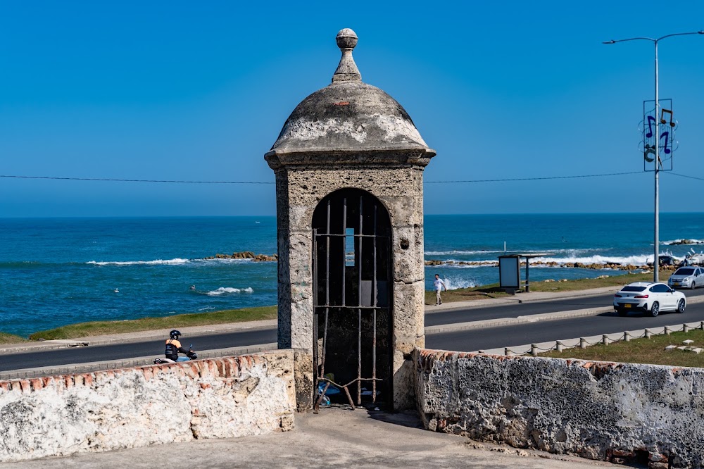 Cartagena City Walls photo 2