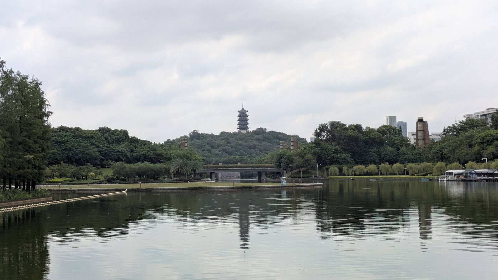 Foshan Qiandeng Lake Park