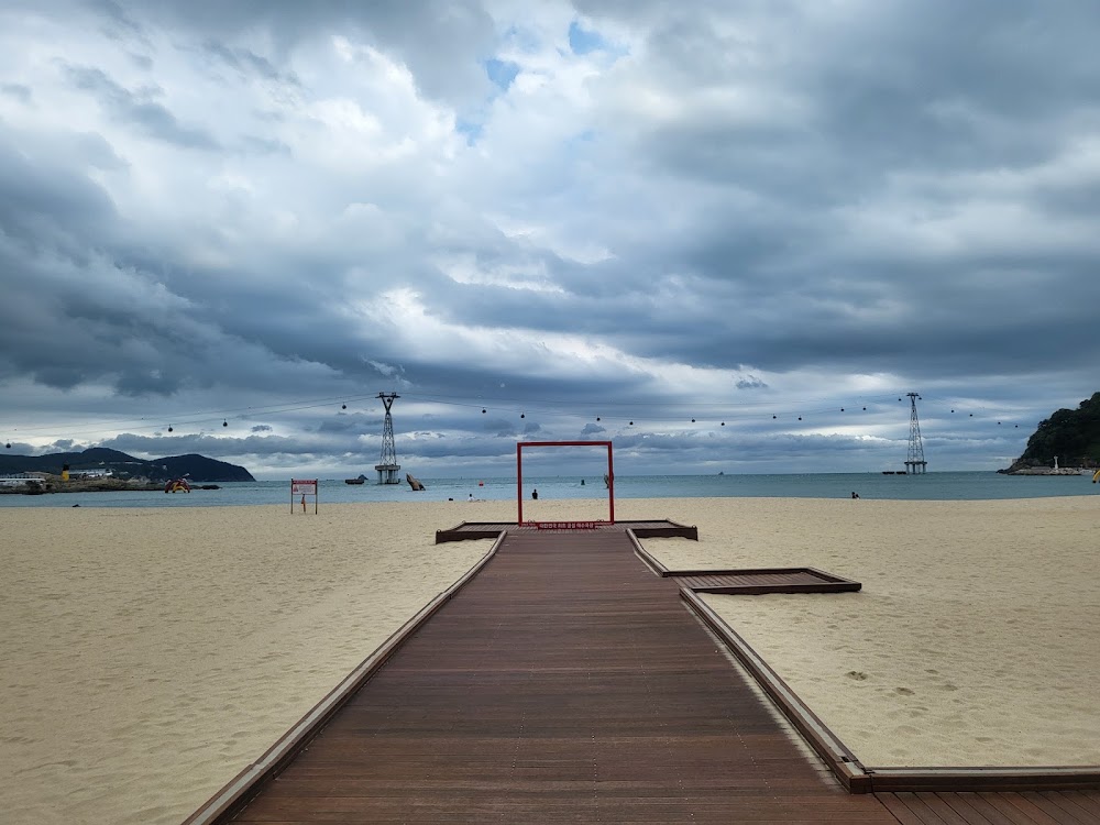Songdo Beach photo 2