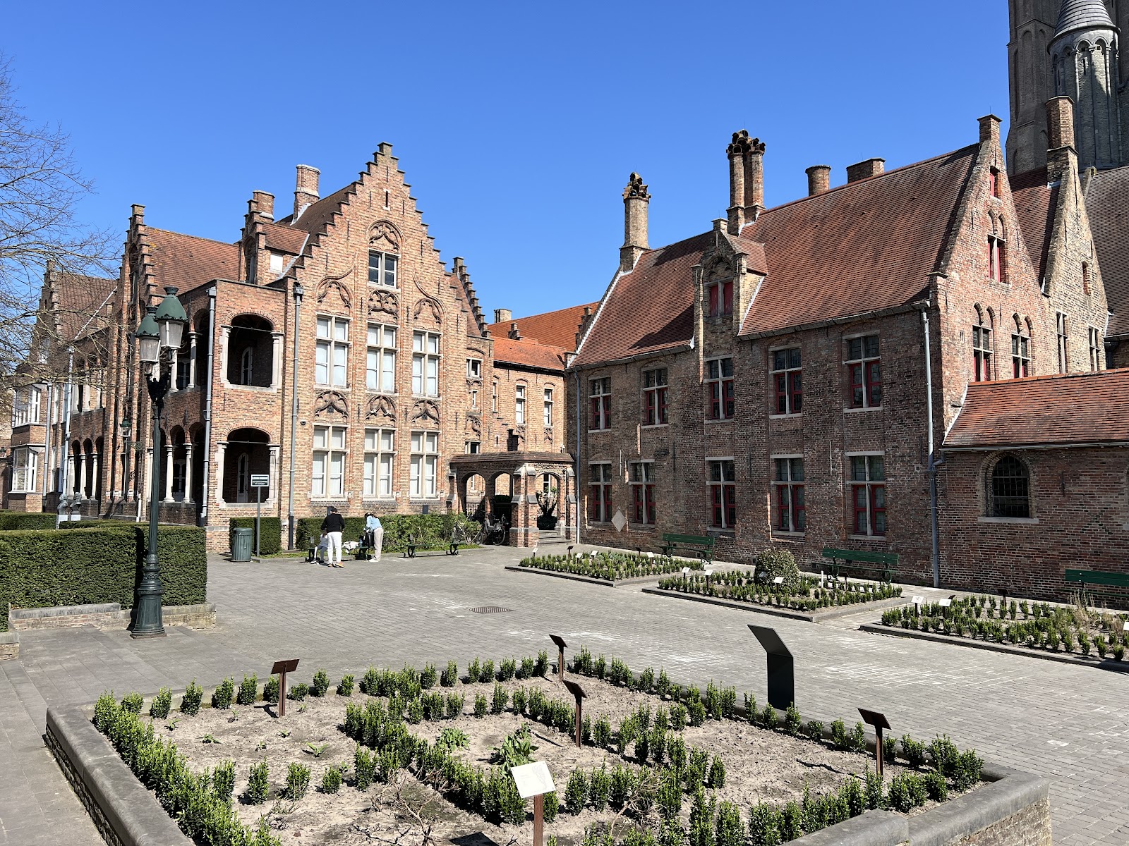 Saint John’s Hospital